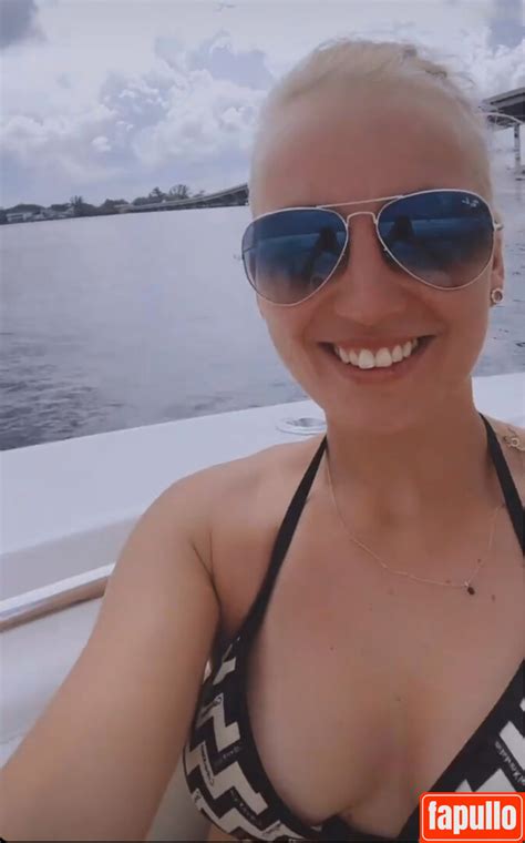 Gabriela Jílková Nude Photo Fapullo