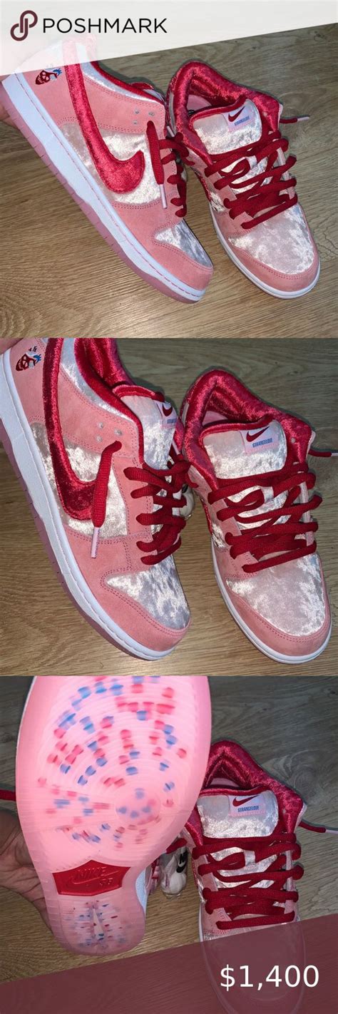 “strangelove” Nike Sb Dunk Size 11 Ds If Interested Dm Me 1400 Nike Shoes Athletic Shoes Pink