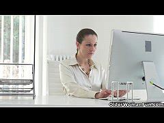 This Is How Euro Milf Valentina Spends Her Lunch Break Xxx Mobile