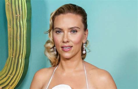 En Robe Moulante Scarlett Johansson Succombe Ce D Tail Mode Ultra