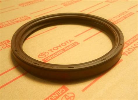 Jual Oil Seal Sil Oli Crankshaft Kruk As Belakang Toyota Original