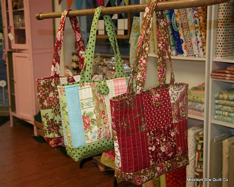 Make 3 Totes From One Charm Pack Quilting Digest