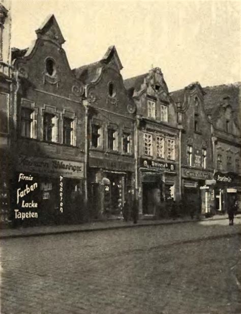 Zachodnia pierzeja Rynku pl Rynek Opole zdjęcia