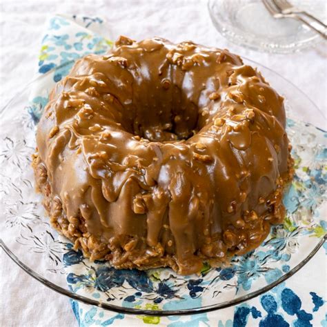 Bananas Foster Bundt Cake With Praline Glaze Hostess At Heart