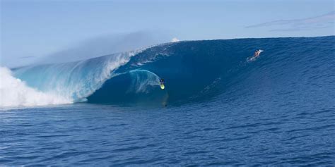 Teahupoo surfing: Raw and powerful **video** | Red Bull