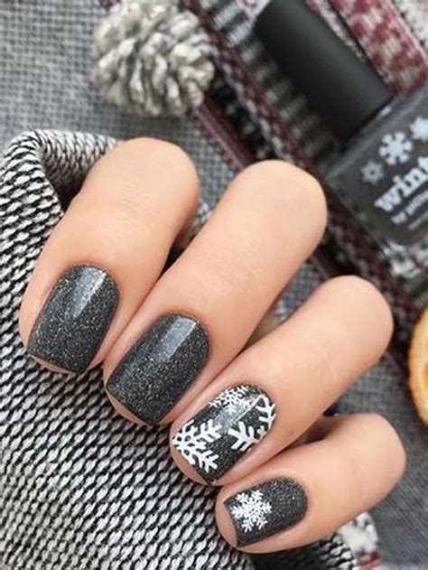 50 Trendy Winter Nail Colors To Warm Up Your Hands Colorful Nail