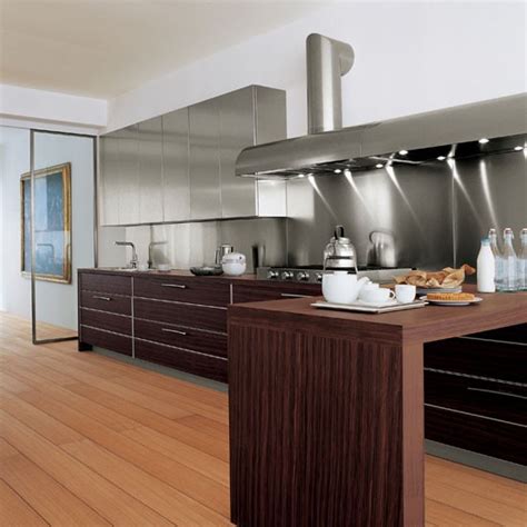 Stainless Steel Splashbacks - Linear Kitchen Designs