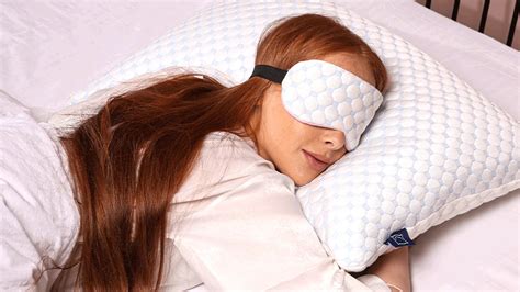 How Does an Adjustable Pillow Help with Snoring? – CloudSleep