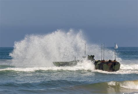 First Crews Graduate from New, Tougher ACV Training; Marines Still ...