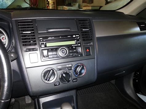 2008 Nissan versa interior dimensions