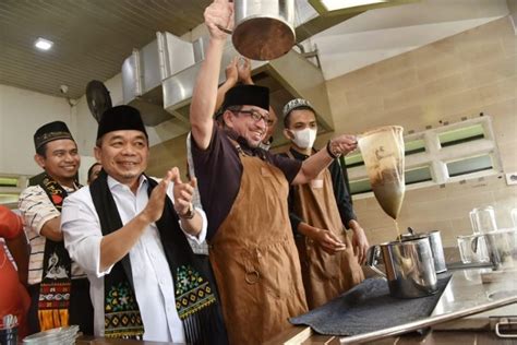 Bantu Umkm Dr Salim Tegaskan Komitmen Pks Dukung Pelaku Umkm