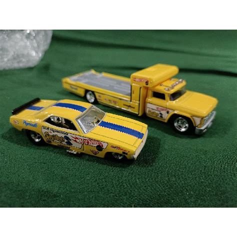 Hot Wheels 72 PLYMOUTH CUDA FUNNY CAR RETRO RIG TEAM TRANSPORT Shopee Malaysia