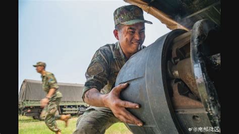 美日澳菲南海聯合軍演 解放軍南部戰區同日戰巡︰盡在掌握 Now 新聞