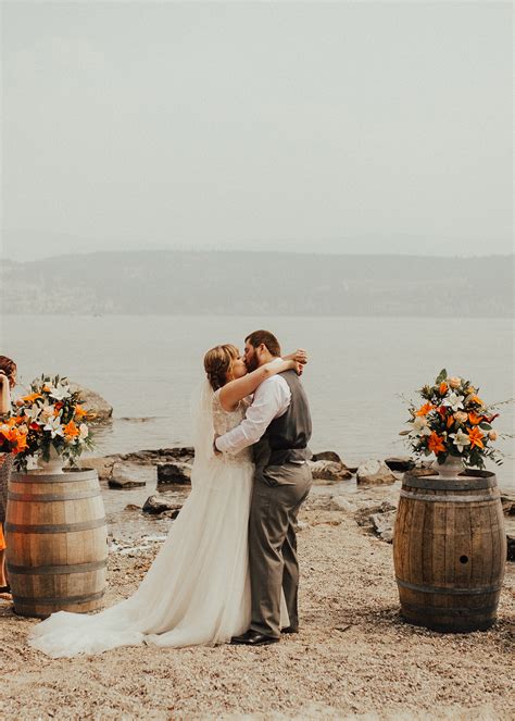 Kelowna Wedding at Lake Okanagan Resort | Abigail Eveline Photography