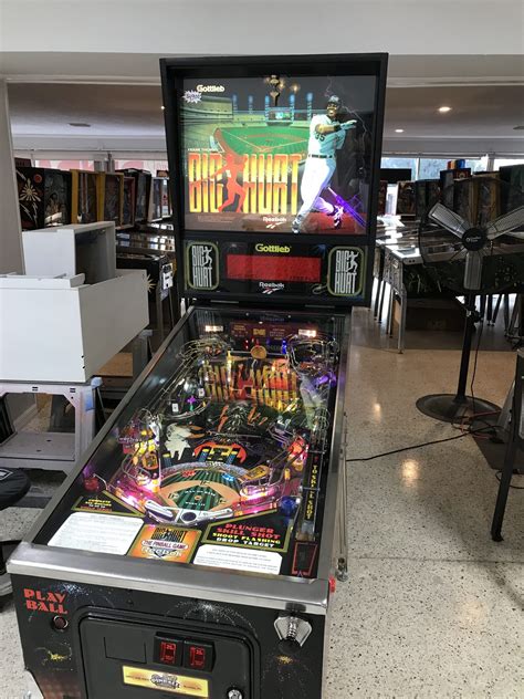 SOLD - 1995 Frank Thomas: Big Hurt (#1) - Pinball Restorations, LLC.