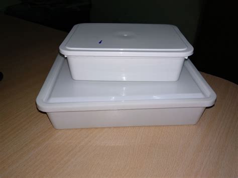 White Pp Rectangular Sweet Box For Use For Sweets Packaging Storage