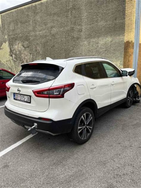 Nissan Qashqai 1 6 DCi Automatik 2017 God