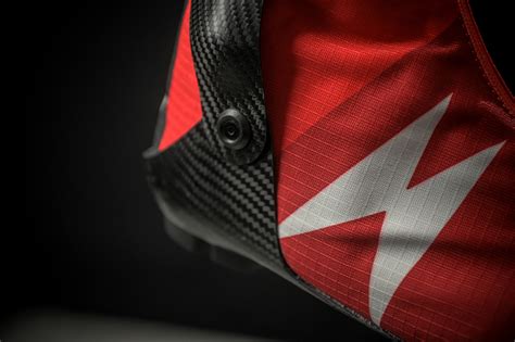 Профессиональные лыжные ботинки Madshus Redline Skate (2024/2025) для ...