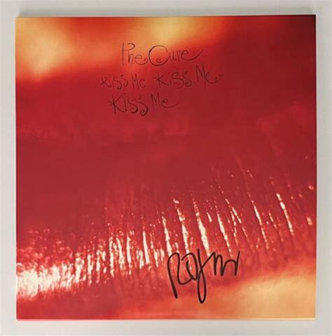 ROBERT SMITH SIGNED THE CURE KISS ME VINYL RECORD ALBUM BECKETT BK57166