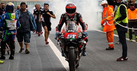 Civ Vallelunga Stirpe E Bartolini Campioni Supersport E Moto Civ