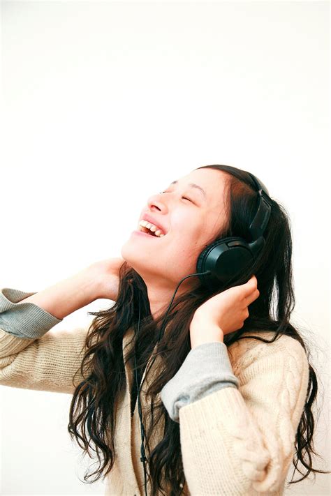 Does Certain Music Give You Chills? Here's What It Might Mean | GRAMMY.com