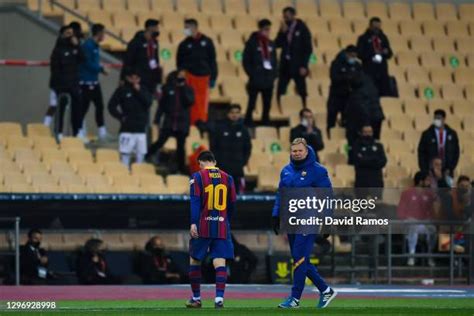 Messi Red Card Photos and Premium High Res Pictures - Getty Images