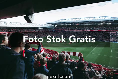 foto sepak bola terbaik  gratis  foto stok pexels