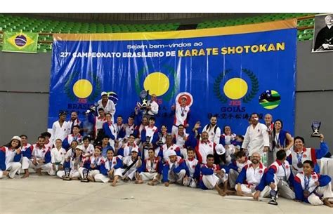 Feirenses Se Destacam No Campeonato De Karat Shotokan Em Goi Nia