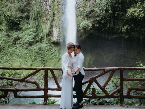 Lush Elopement In Arenal By Mil Besos Costa Rica