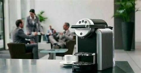 Кофемашина Nespresso Professional Zenius купить | Бытовая техника ...