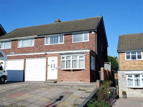 Walsall 3 Bed Semi Detached House Ridgeway WS9 To Rent Now For