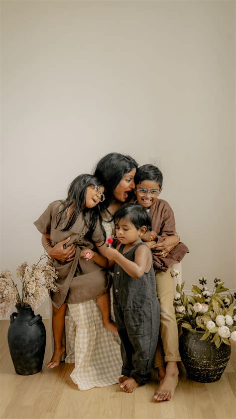 here’s an easy hack for professional clean paint lines 🤎 it’s a great