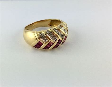 Proantic Bague Jonc Boule Rubis Fins Calibrés Baguettes Et Diamants