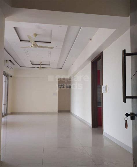 Resale Bedroom Sq Ft Apartment In Shapoorji Pallonji Alpine