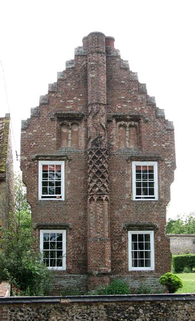 A Tudor Chimney Methwold © Evelyn Simak Cc By Sa 2 0 Geograph