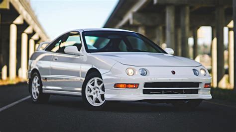 What Every Enthusiast Should Know About The Acura Integra Type R