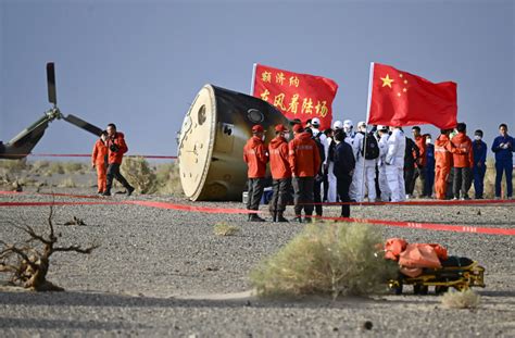 Photos Retour Sur Terre En Toute S Curit Des Astronautes De Shenzhou