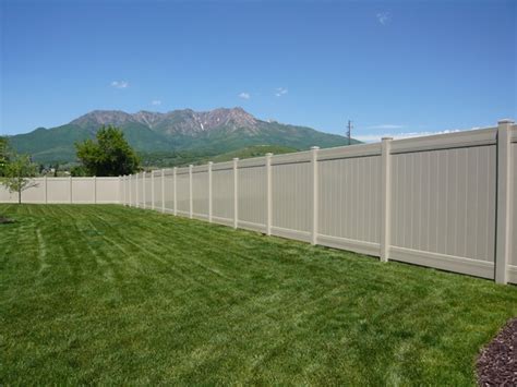 Solid Privacy Vinyl Fences Crown Vinyl Fence