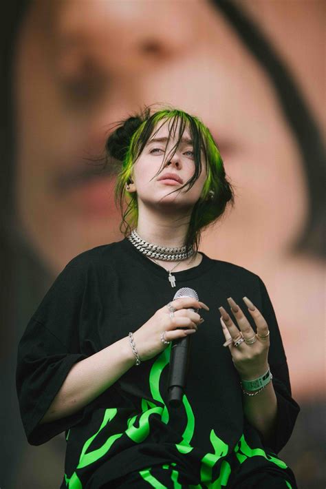 Billie Eilish Aesthetic Wallpaper Pc Billie Eilish Aesthetic Blue