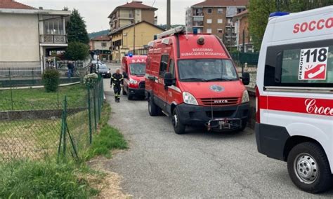 Incidente Sul Lavoro A Torino Operaio Cade Da Un Altezza Di Cinque