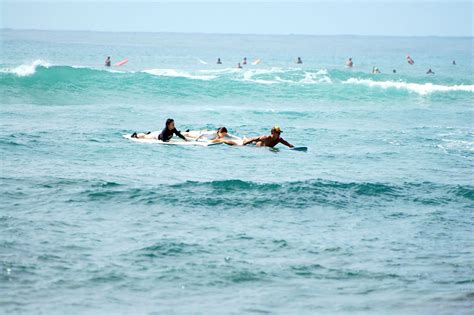 Diamond Head Surf Session - Mickeys Surf School Waikiki