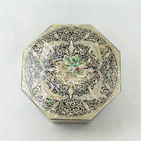 Abalone Shell Octagonal Japanese Lacquer Box