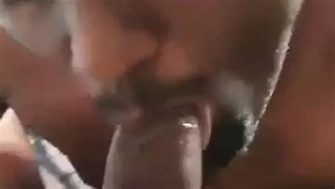 Sri Lankan Gay Blow Job With A Foreigner XHamster
