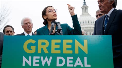 Alexandria Ocasio-Cortez mocks report on Green New Deal 'hypocrisy'