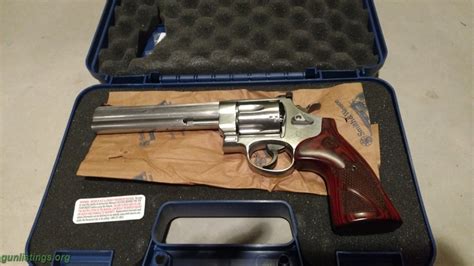 Gunlistings.org - Pistols S&W 629 Classic