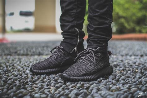 Adidas Yeezy Boost Pirate Black