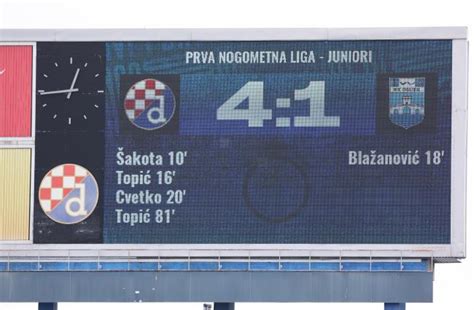 Četvorka Osijeku Dinamovi juniori slave naslov prvaka Dinamo Zagreb