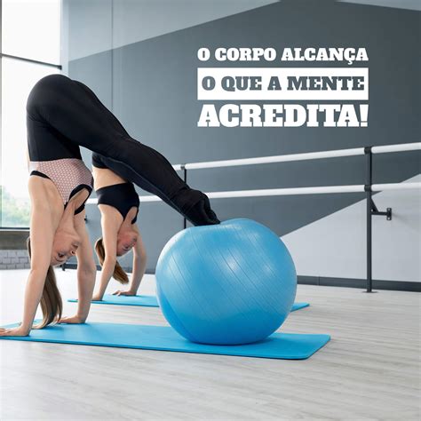 Frases Sobre O Corpo Motivação - Adesivo de Parede Frase O Corpo Alcança o Que A Mente Acredita ...
