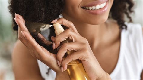 This Is The Best Oil For Every Hair Type