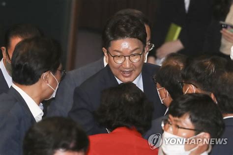 與 민생고통 주범 文정부개혁 부각하며 前정부 정조준 나무뉴스